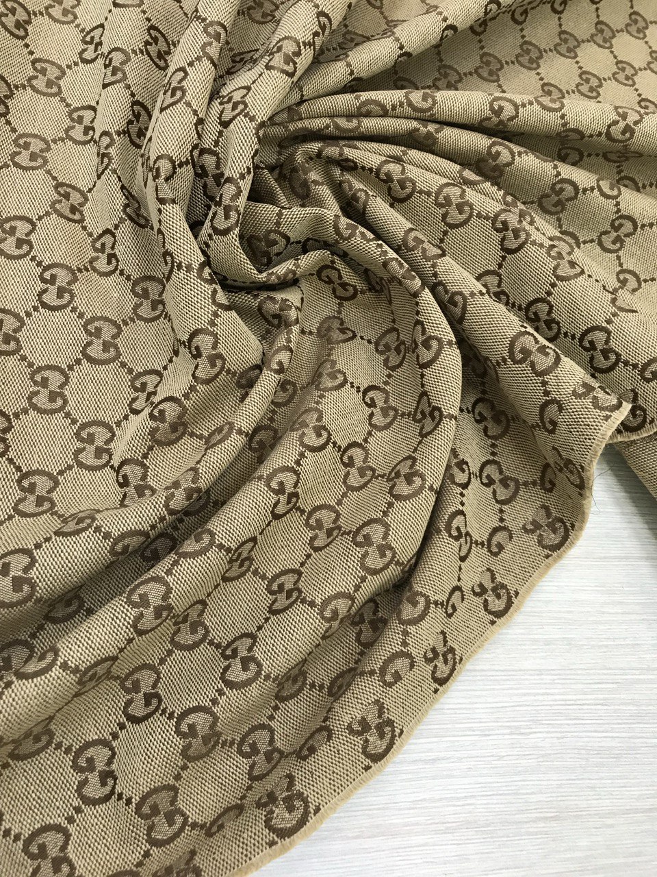 Хлопковый жаккард G.ucci рыже-коричневый