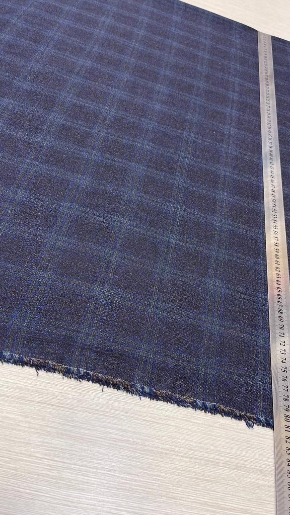 Костюмная шерсть с шёлком качество люкс Zegn@ темно-синего цвета в клетку