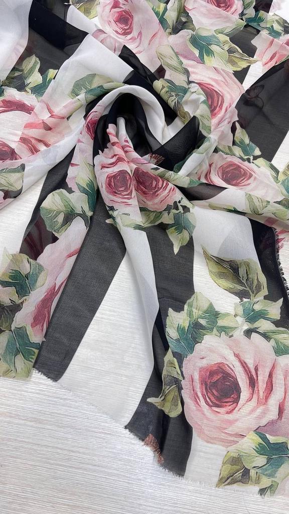 0.95м Шифон-жоржет шелковый DG черно-белая полоска с розами