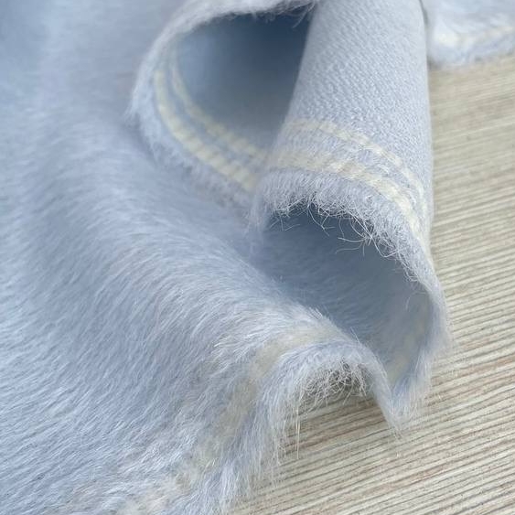 3,85м Сури альпака нежно-голубого цвета