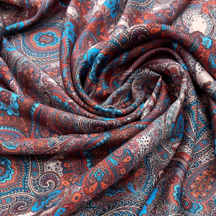 Шелк твилл с саржевым плетением E.T.R.O цвет кораллово-голубой с огуречным принтом