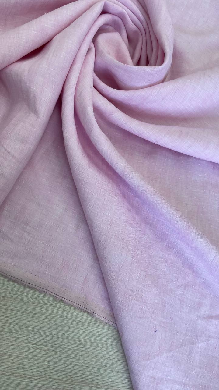 Костюмно-плательный лён с шелком нежно-розовый с жаккардовым плетением в горох