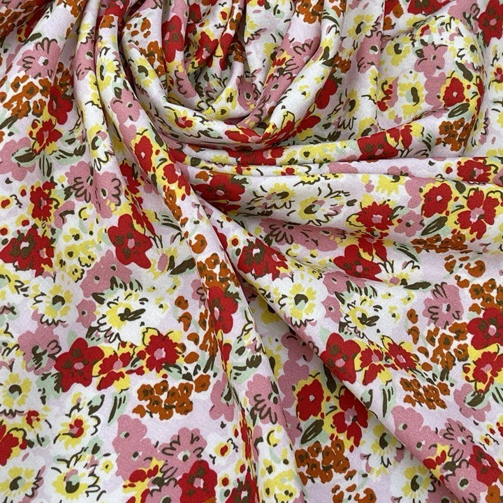 Плательная вискоза цвета с цветочным принтом