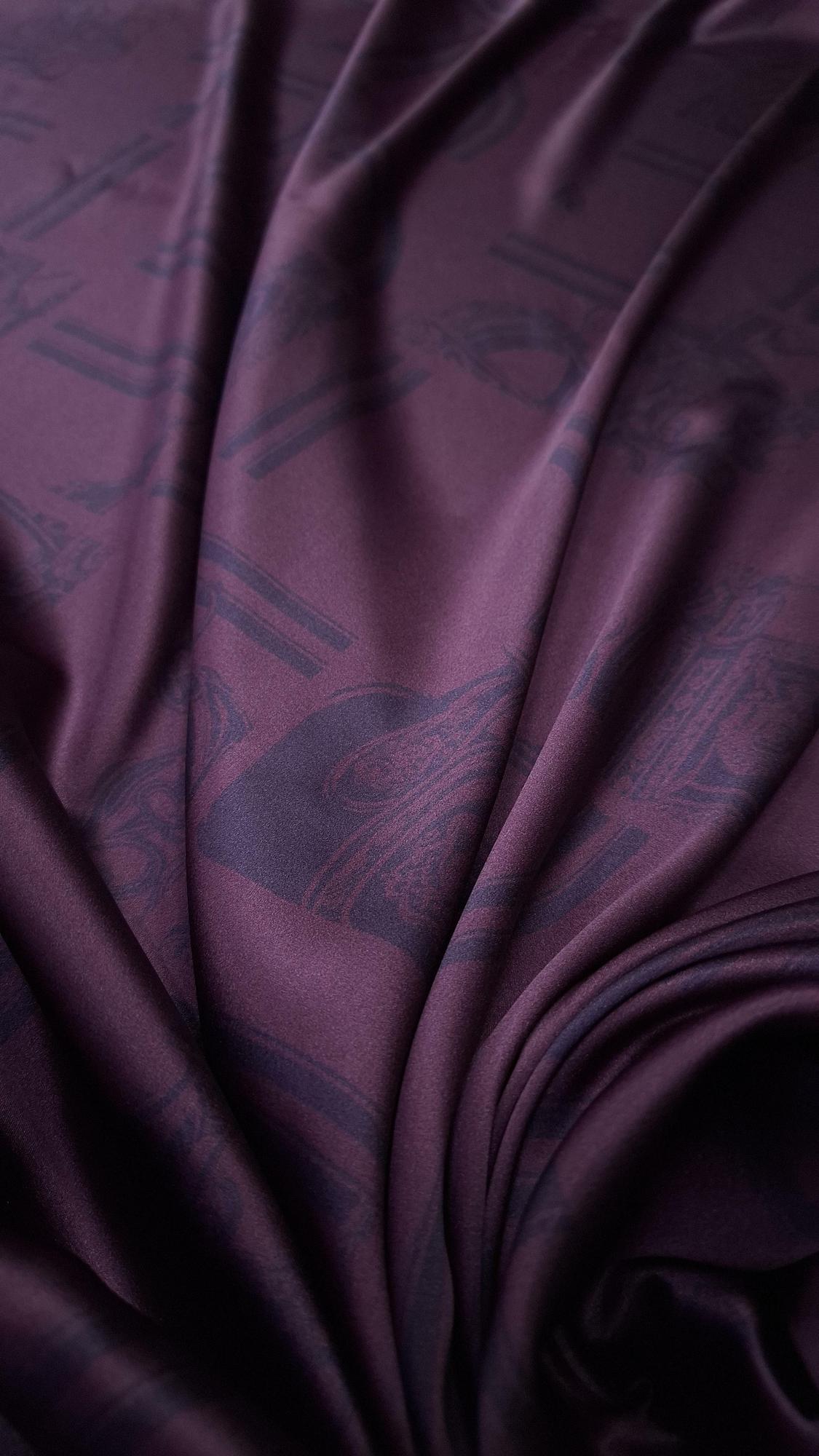 Шелк атласный с эластаном H.erm.s бордо