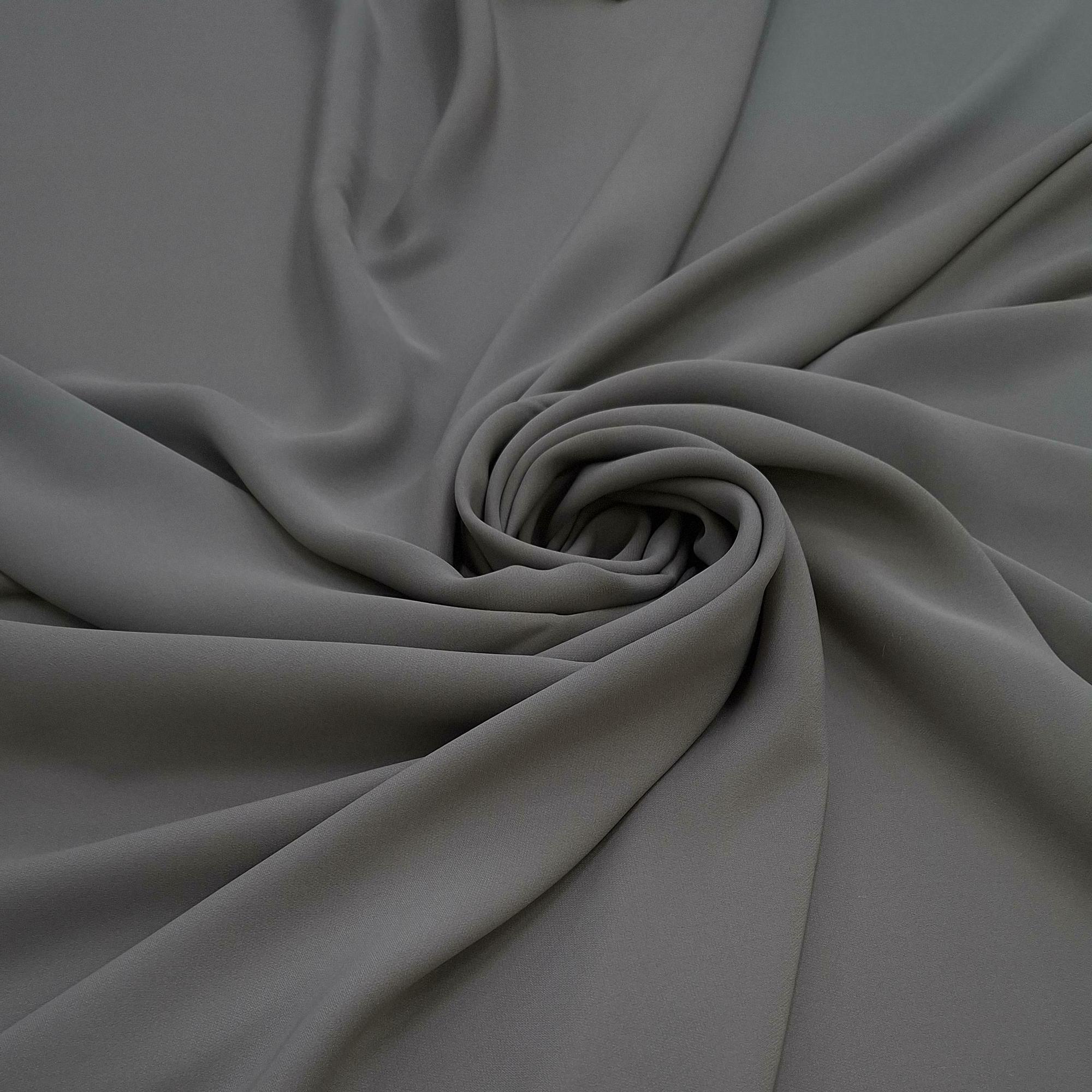 Шёлковое кади темно-серого цвета