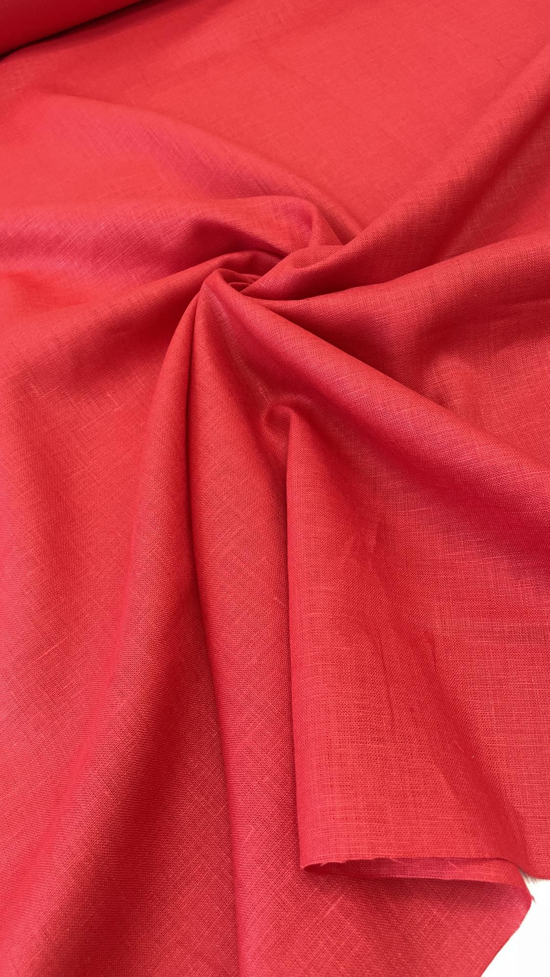 Костюмно-плательный лён красного цвета L.oro P.iano