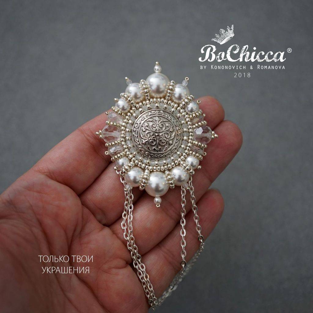 брошь-подвеска Constance