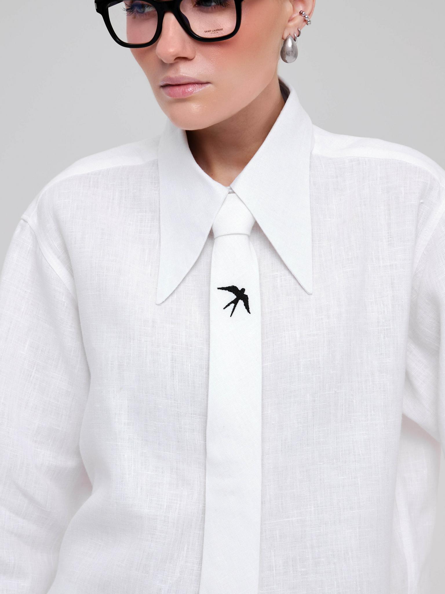 Linen Tie with Machine Embroidery "Swallow" in white color