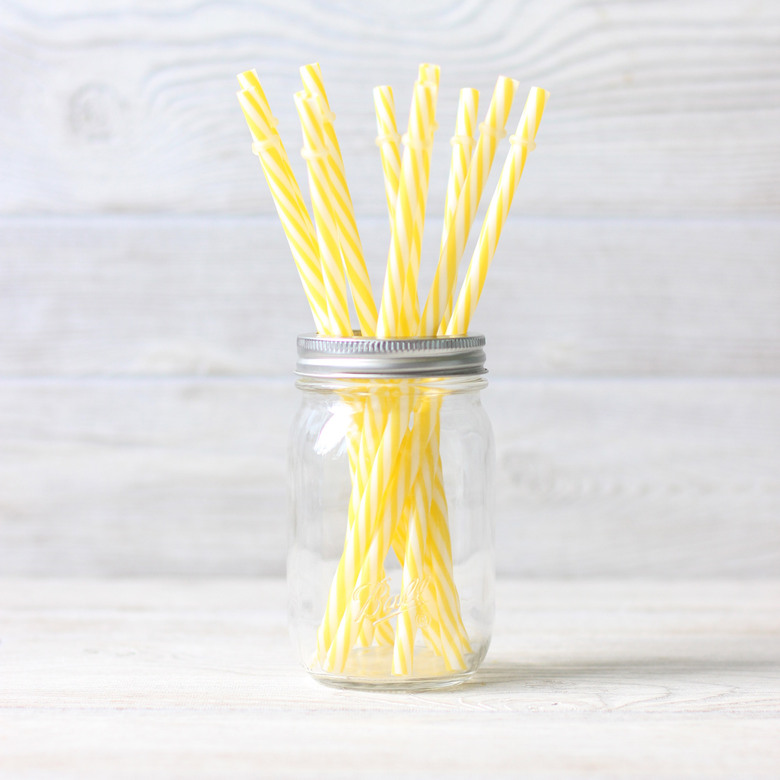 Трубочка пластиковая многоразовая, желтая