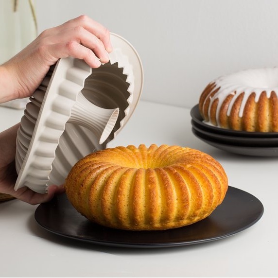 Силиконовая форма для приготовления пирогов и кексов Raggio 19,5 см