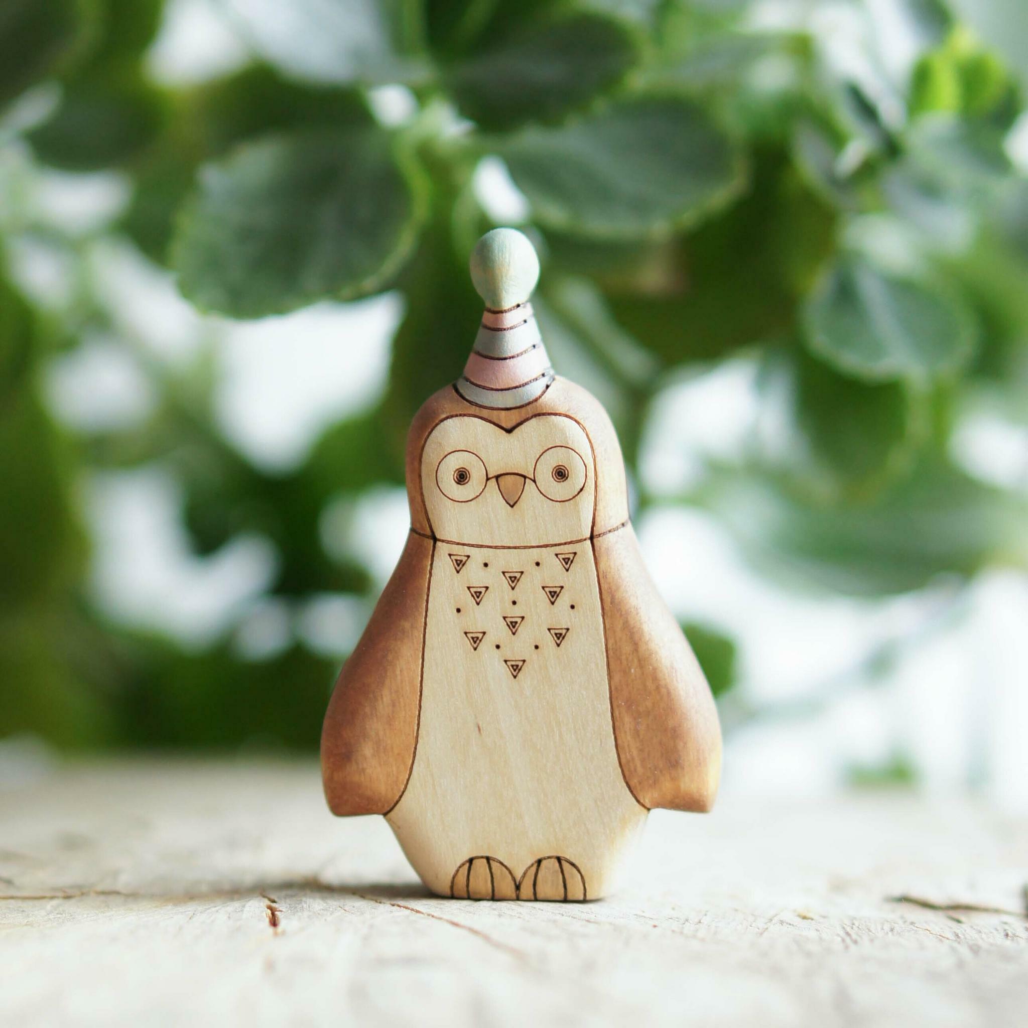 Wooden best sale owl toy