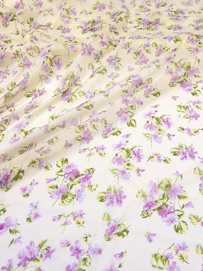 Batiste flowers on beige