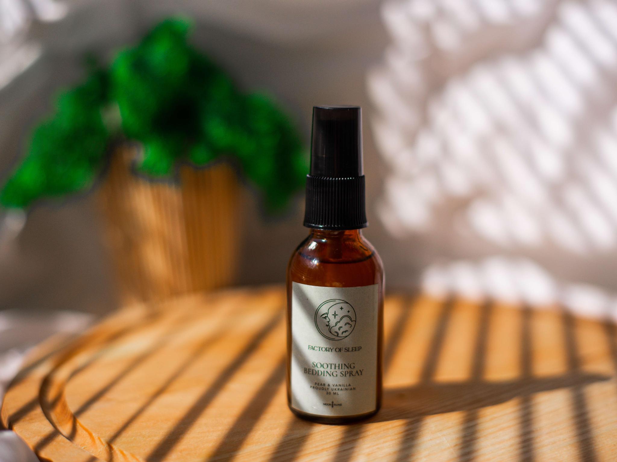 Soothing Bedding Spray with Pear & Vanilla
