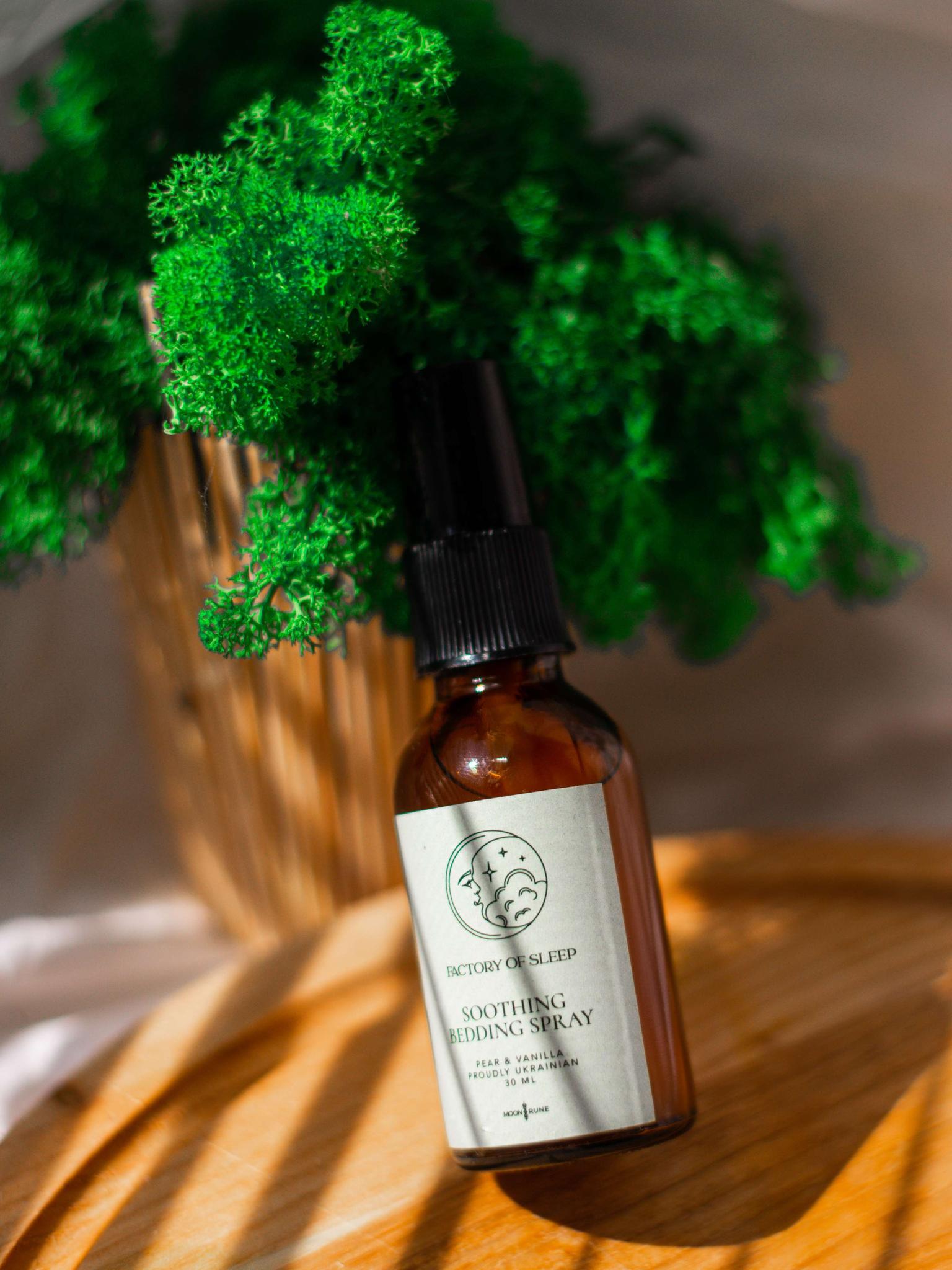 Soothing Bedding Spray with Pear & Vanilla