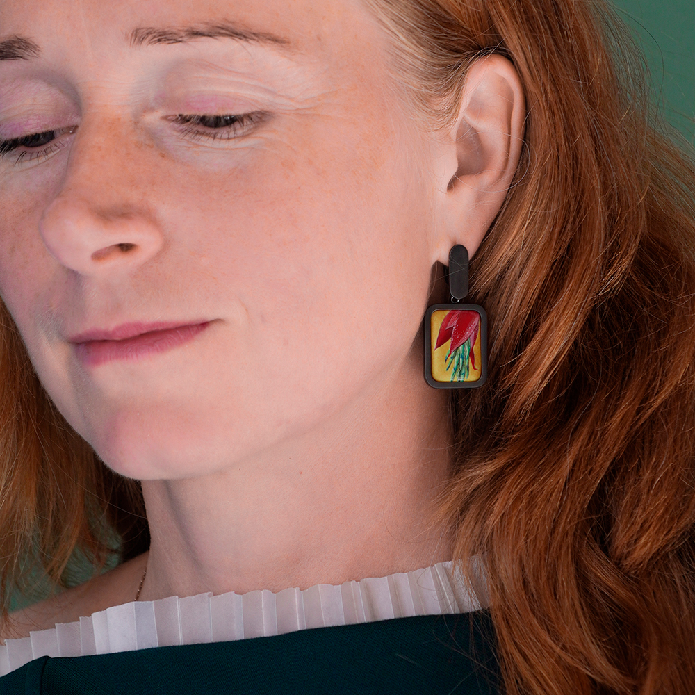 Серьги с горячей эмалью БИЛЬБЕРГИЯ