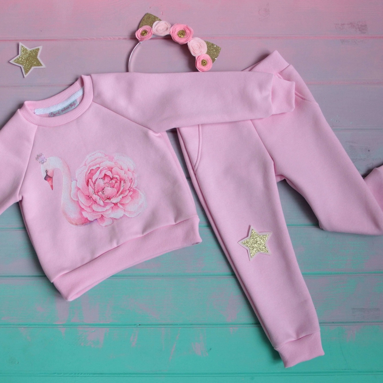 Костюм розовый "Лебедь"