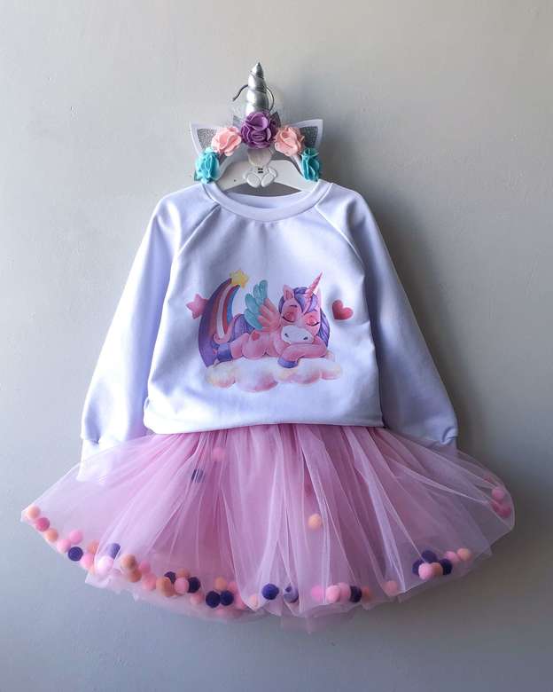 Cвитшот белый с "Пони"