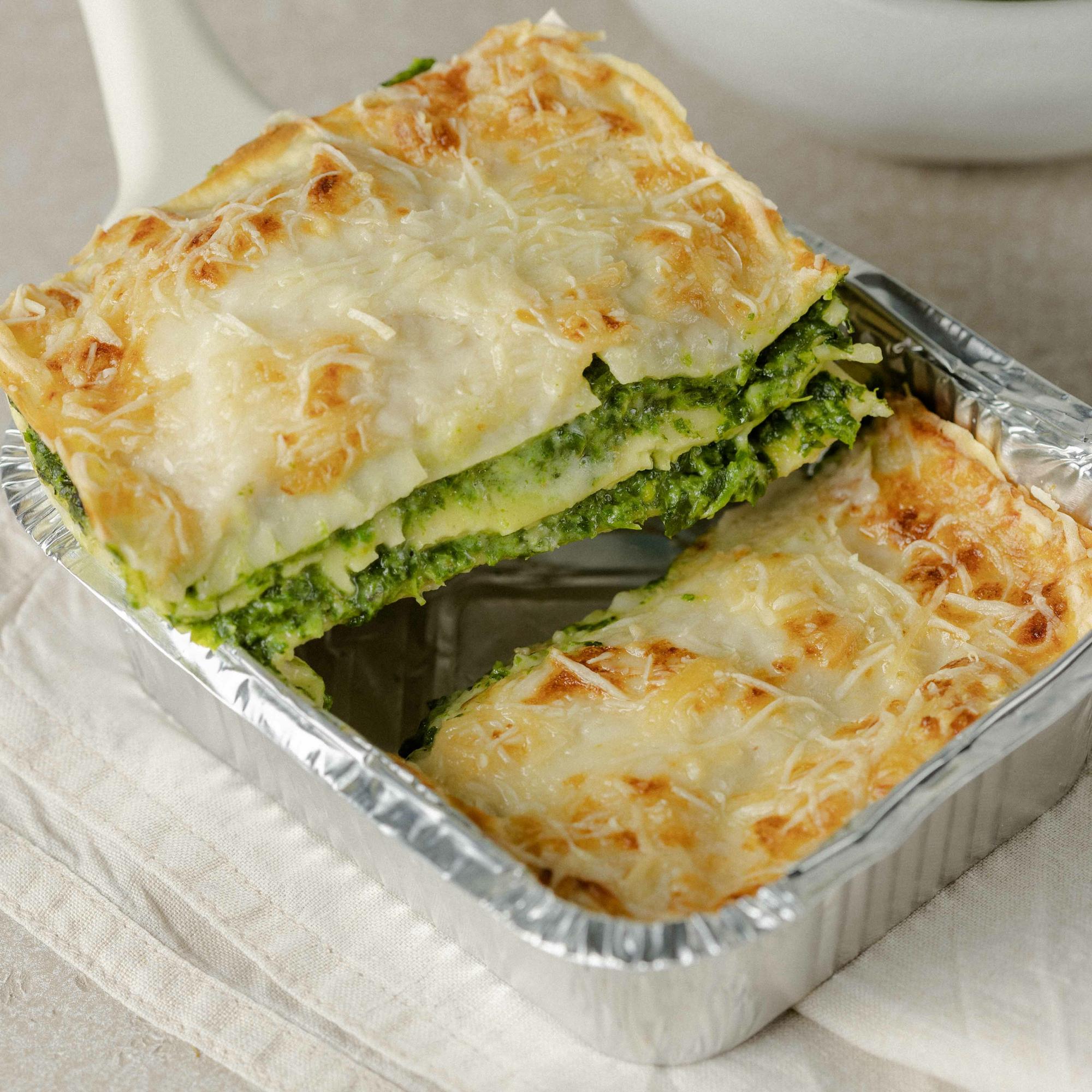 Лазанья с ветчиной, шпинатом и сыром