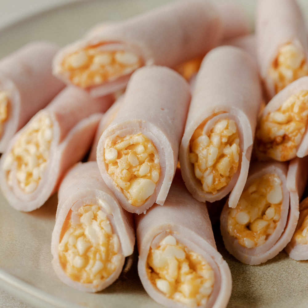 Нарезки и закуски