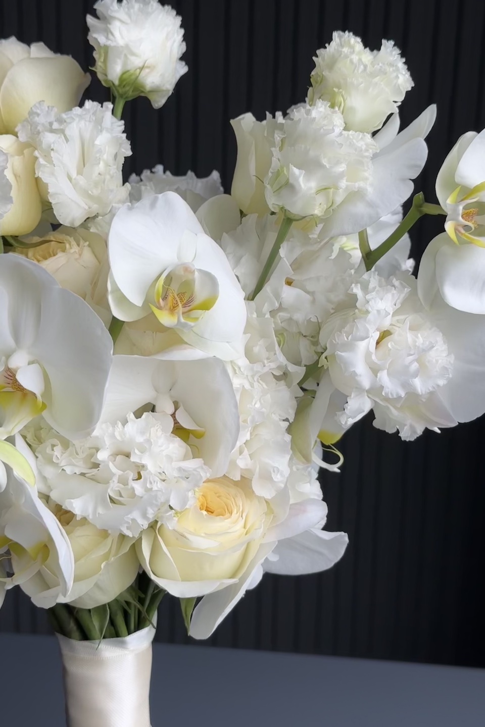 Daisy Bridal Strauß "Orchideenliebe"