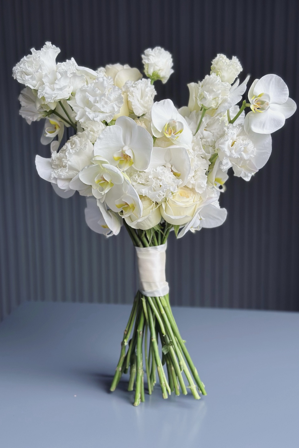 Daisy Bridal Strauß "Orchideenliebe"