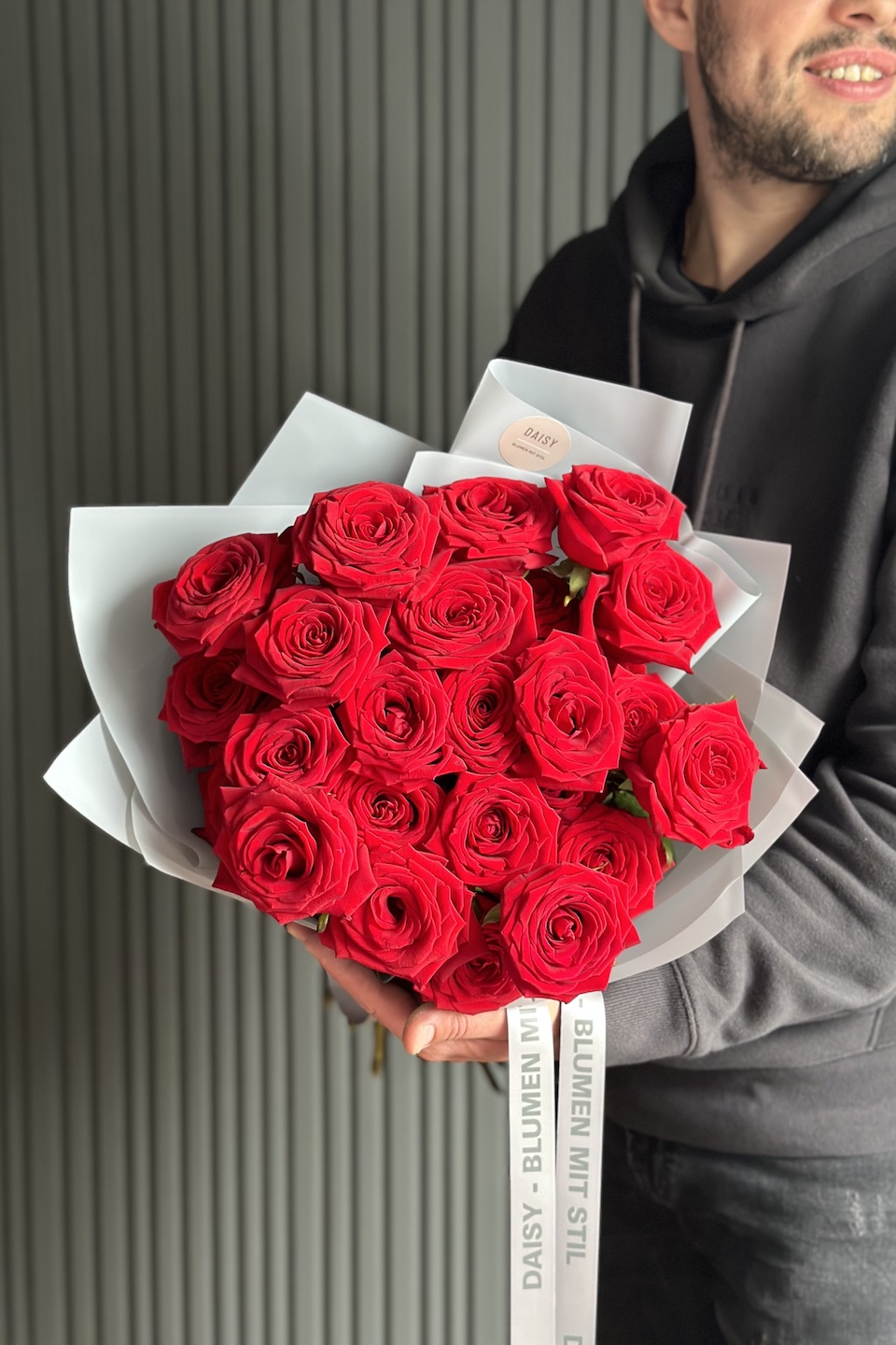 Daisy Mono Strauß "Rote Symphonie"