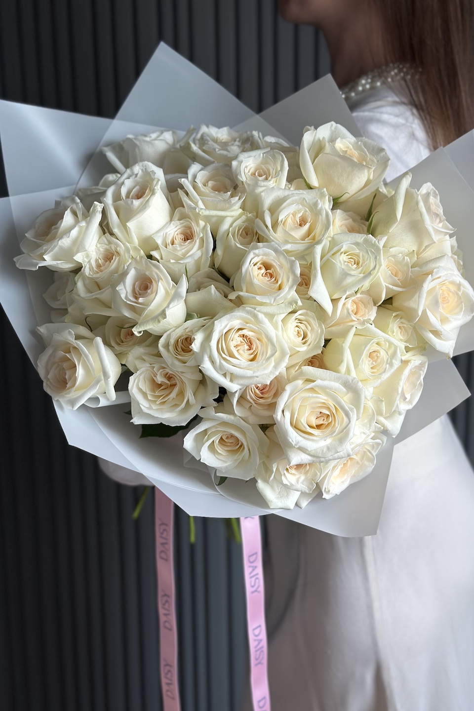 Daisy Mono Strauß "Die Schöne und das Biest"