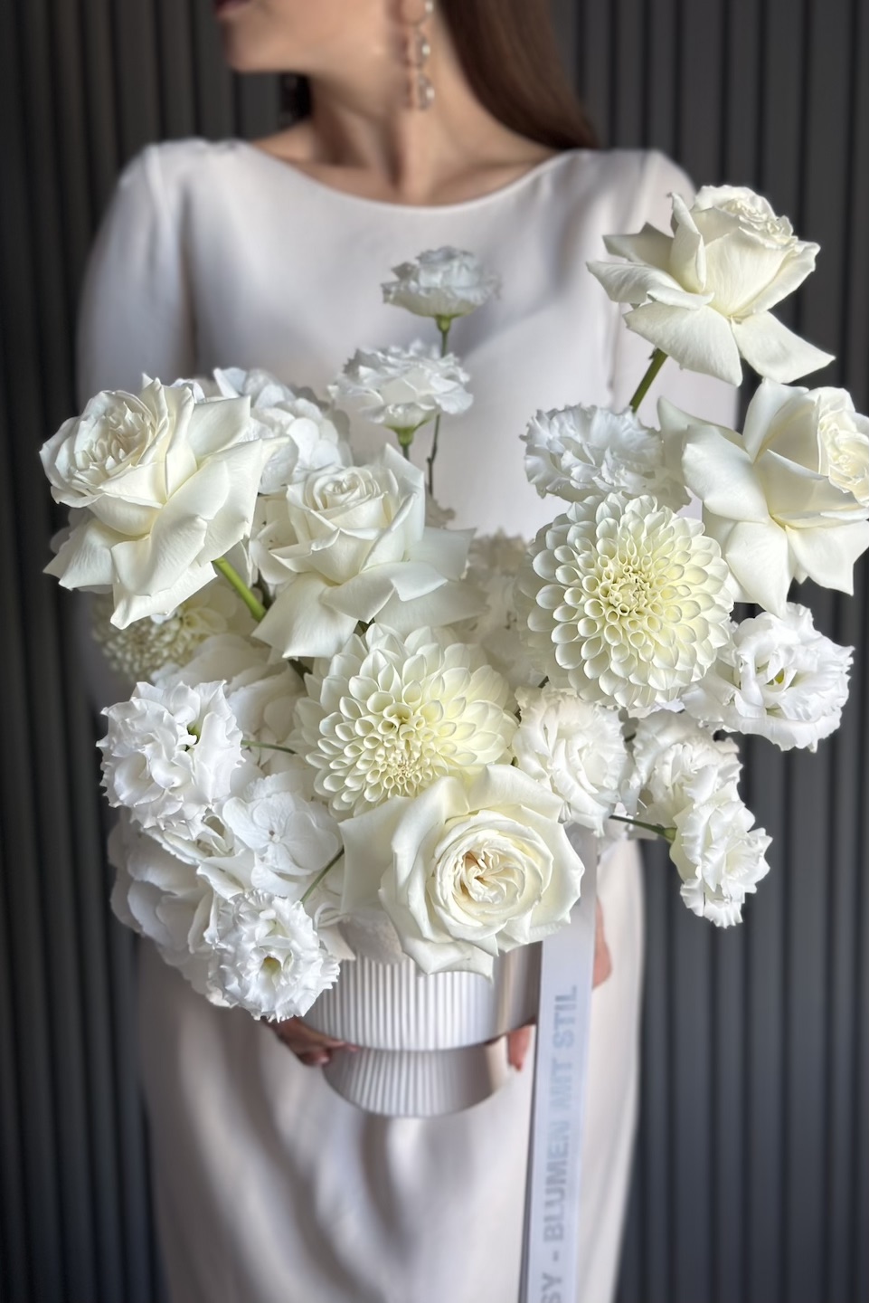 Daisy Arrangement "Schlicht und Edel"