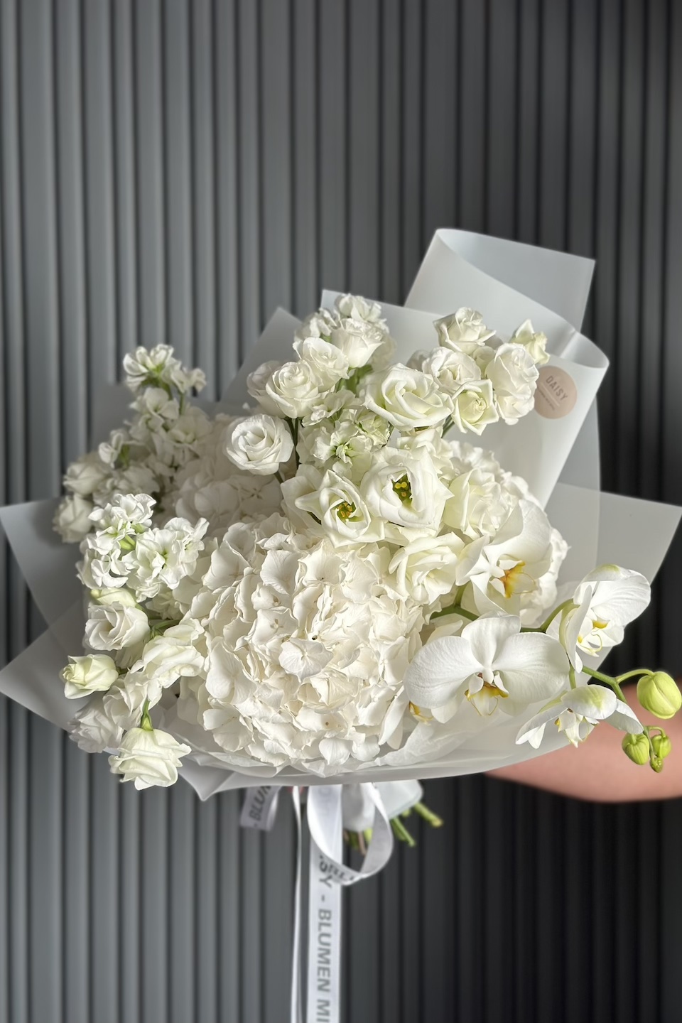 Daisy Special Strauß "In love with white"