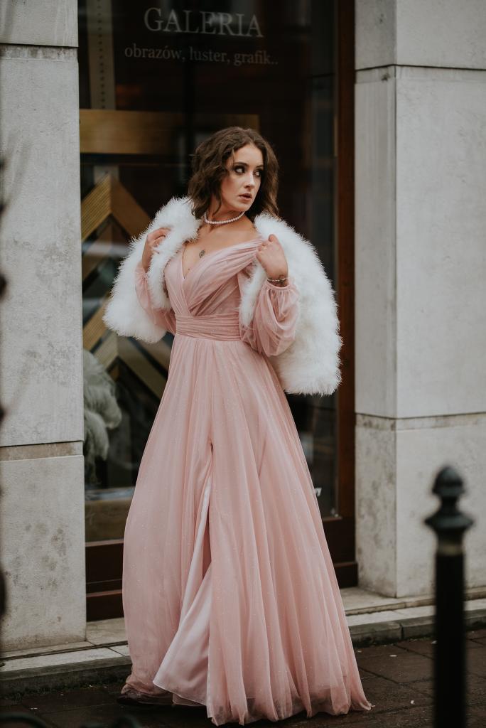 WERONIKA