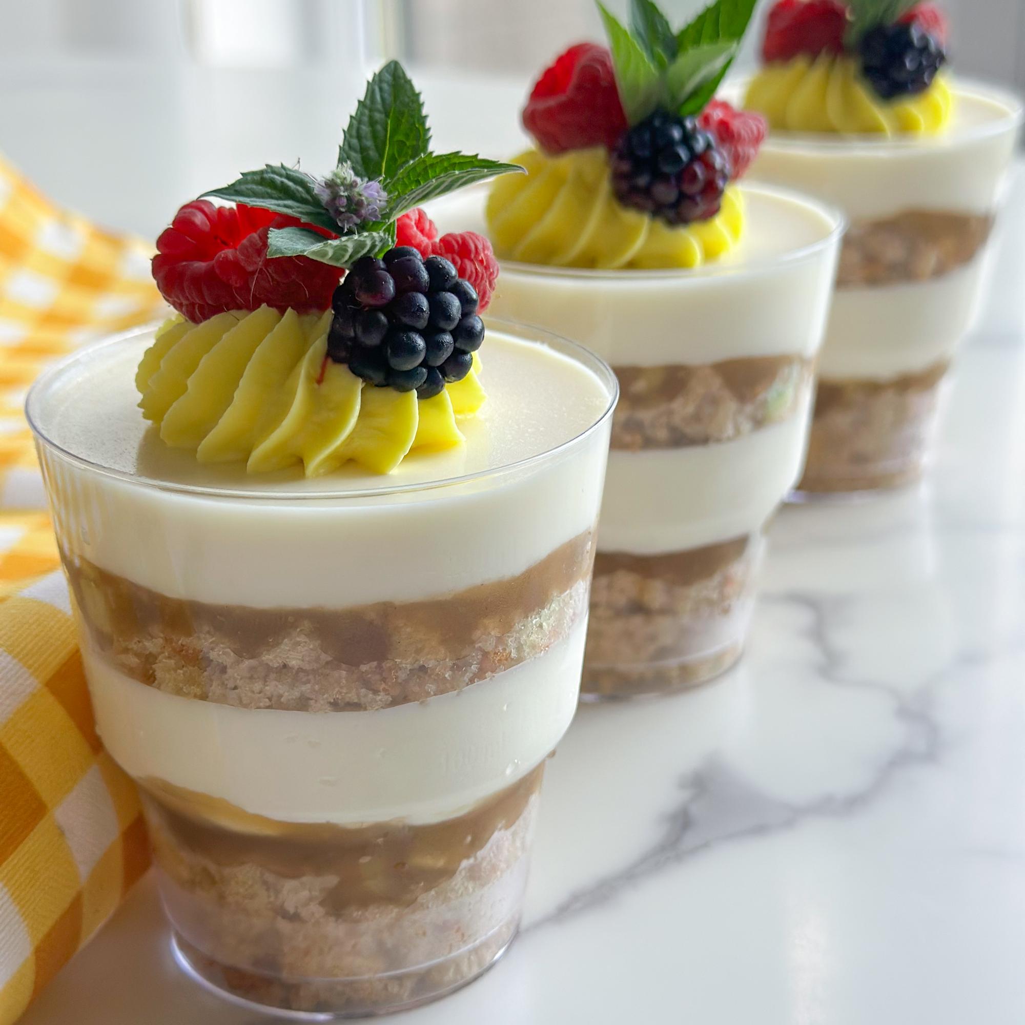 Трайфл "ЯЮЛОКО-ЛИЧИ"