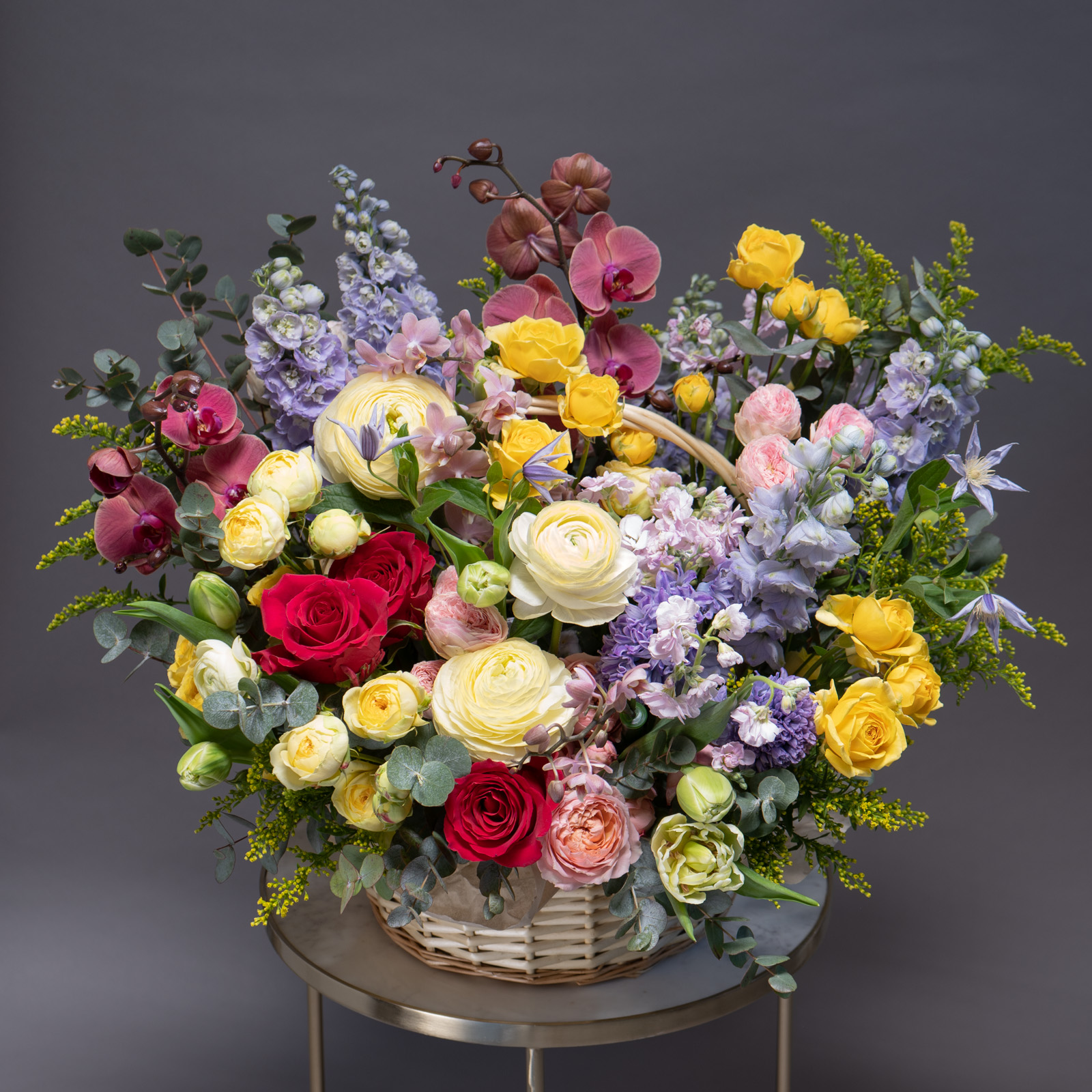 Цветочные композиции от студии флористики PORTOFLORAL