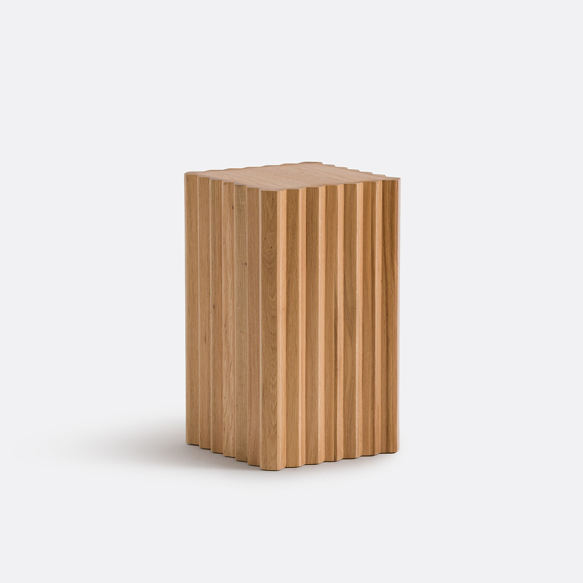 Приставной столик шпонированный дубом