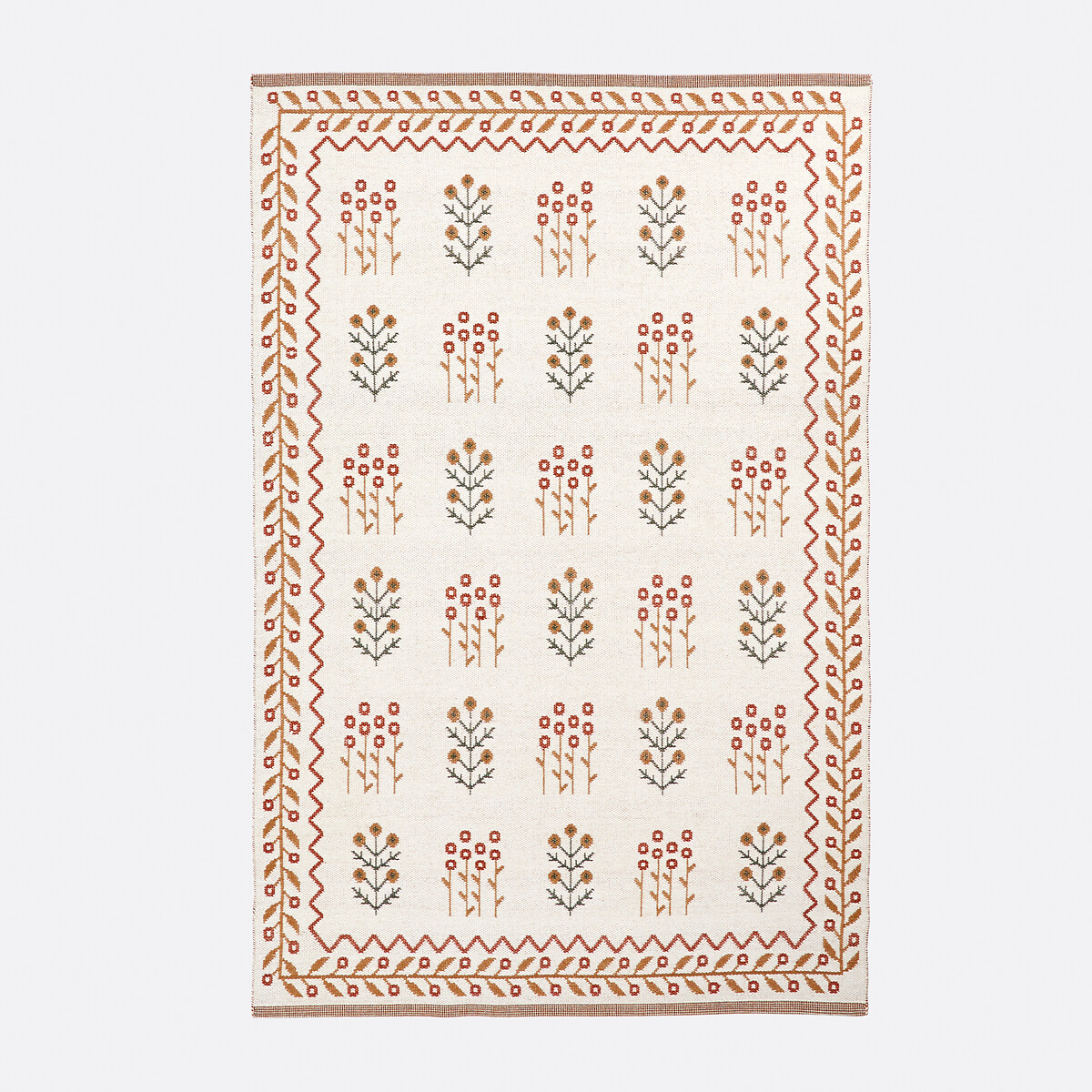 Шерстяной ковер с коротким ворсом