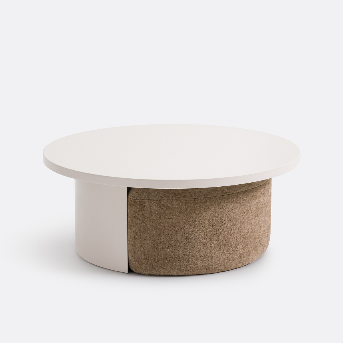 Журнальный столик с лаковым покрытием и два пуфа из текстурированной ткани