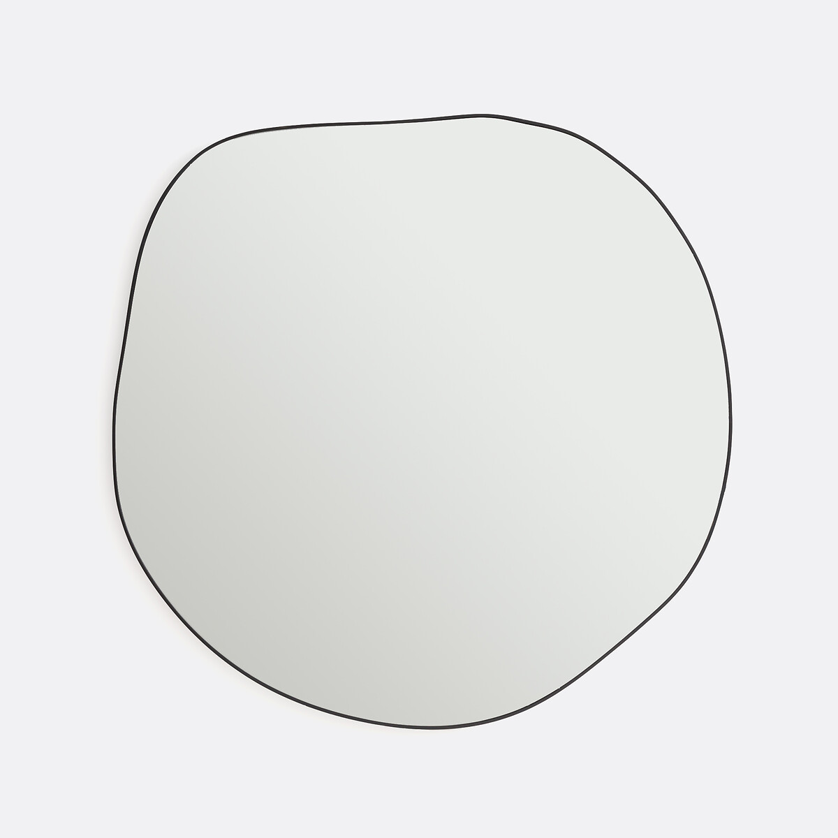 Зеркало органической формы, длина 80 см, высота 80 см