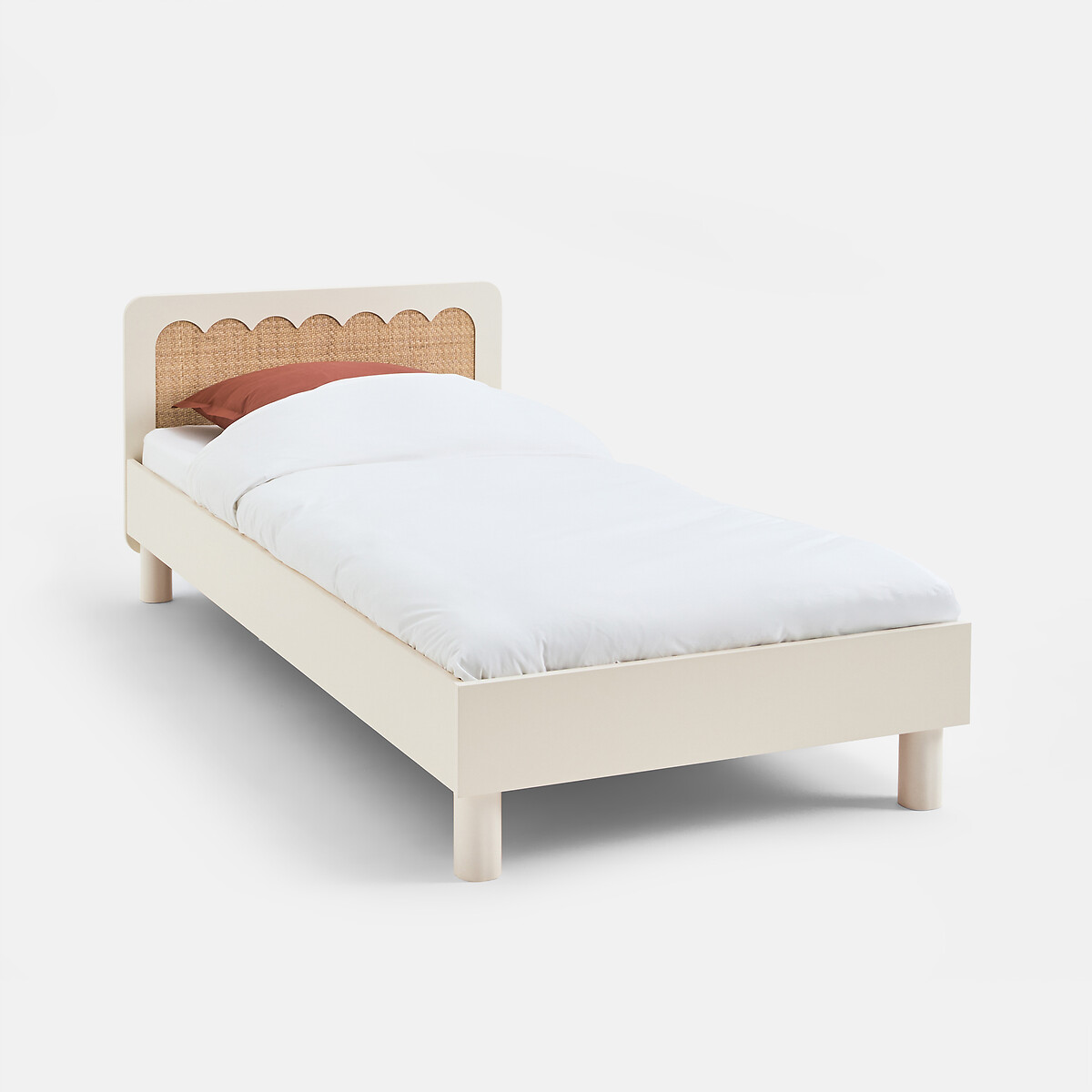 Детская кровать с реечным основанием