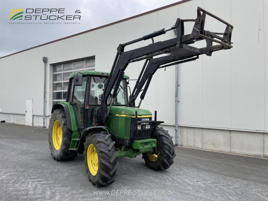 John Deere 6110