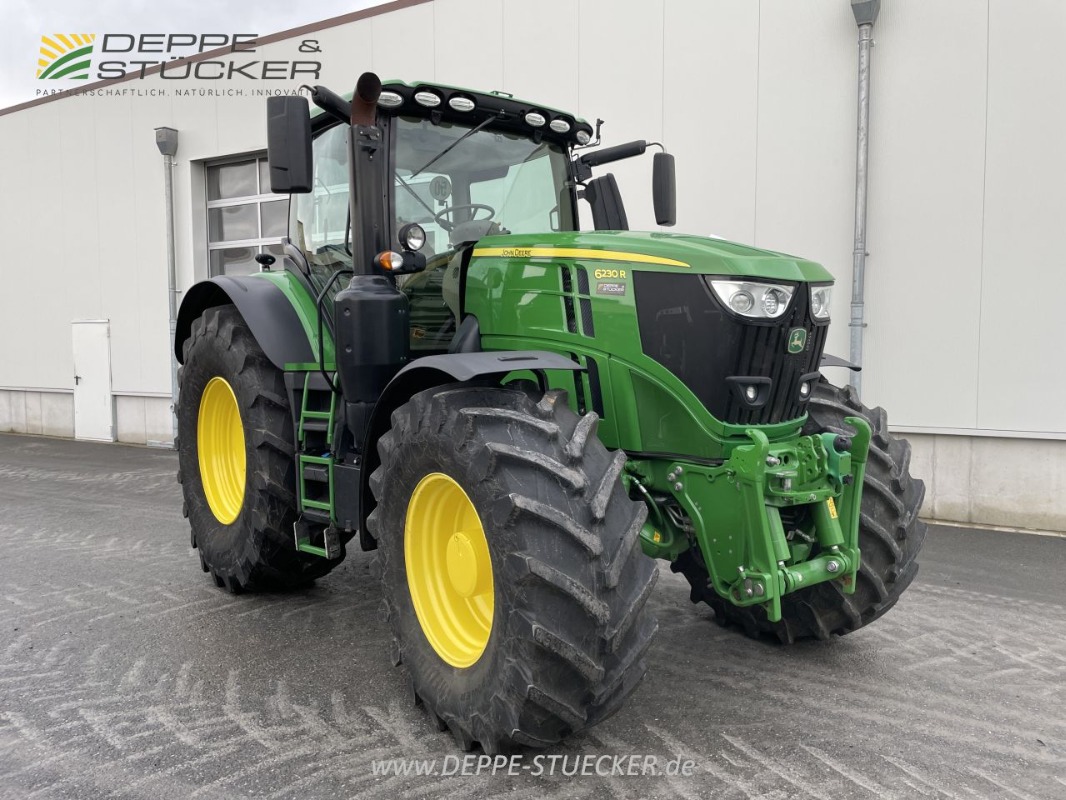 John Deere 6230R6