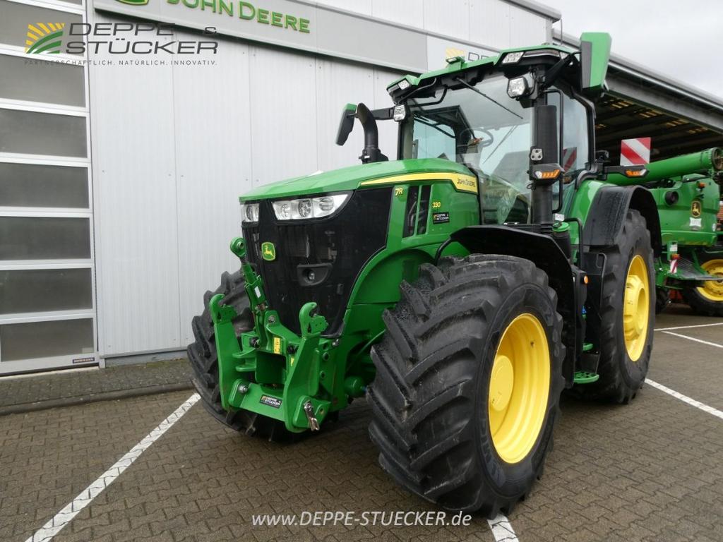 John Deere 7R 330