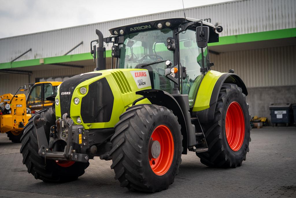 Claas Arion 650 Cmatic