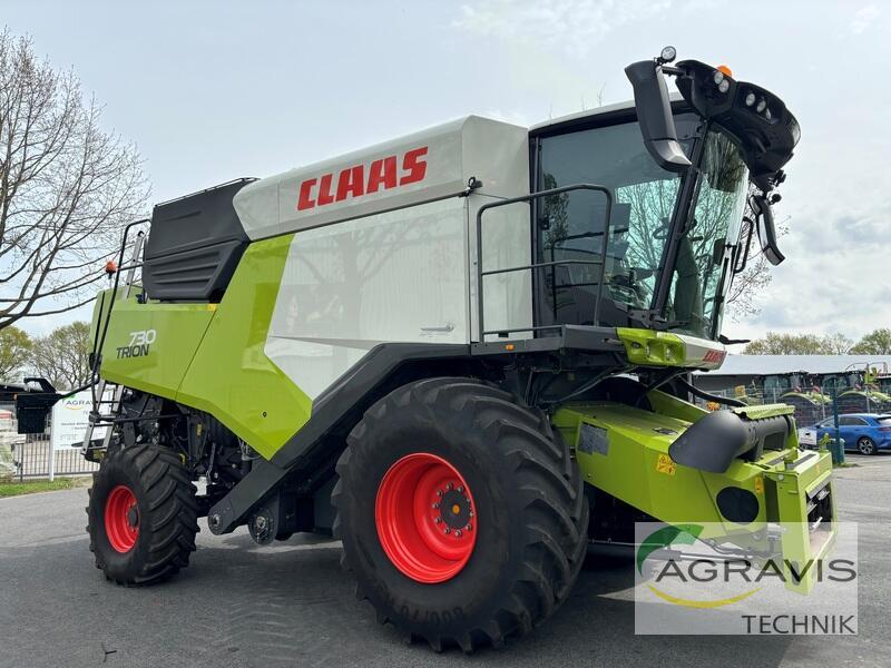 Claas TRION 730