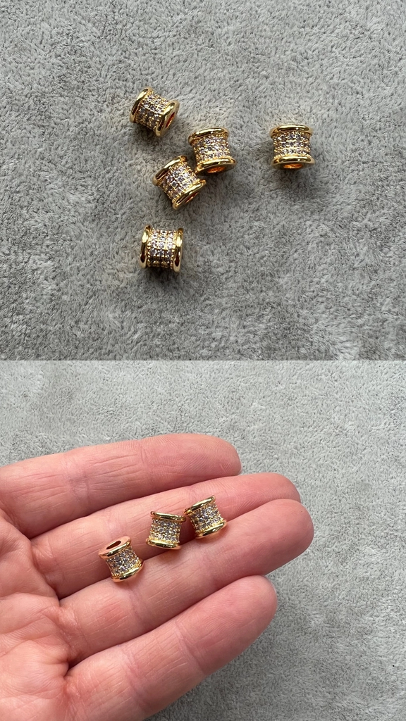 Бусины с позолотой 7 х 7 мм