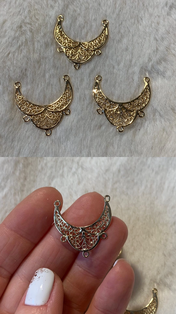 Коннектор с позолотой