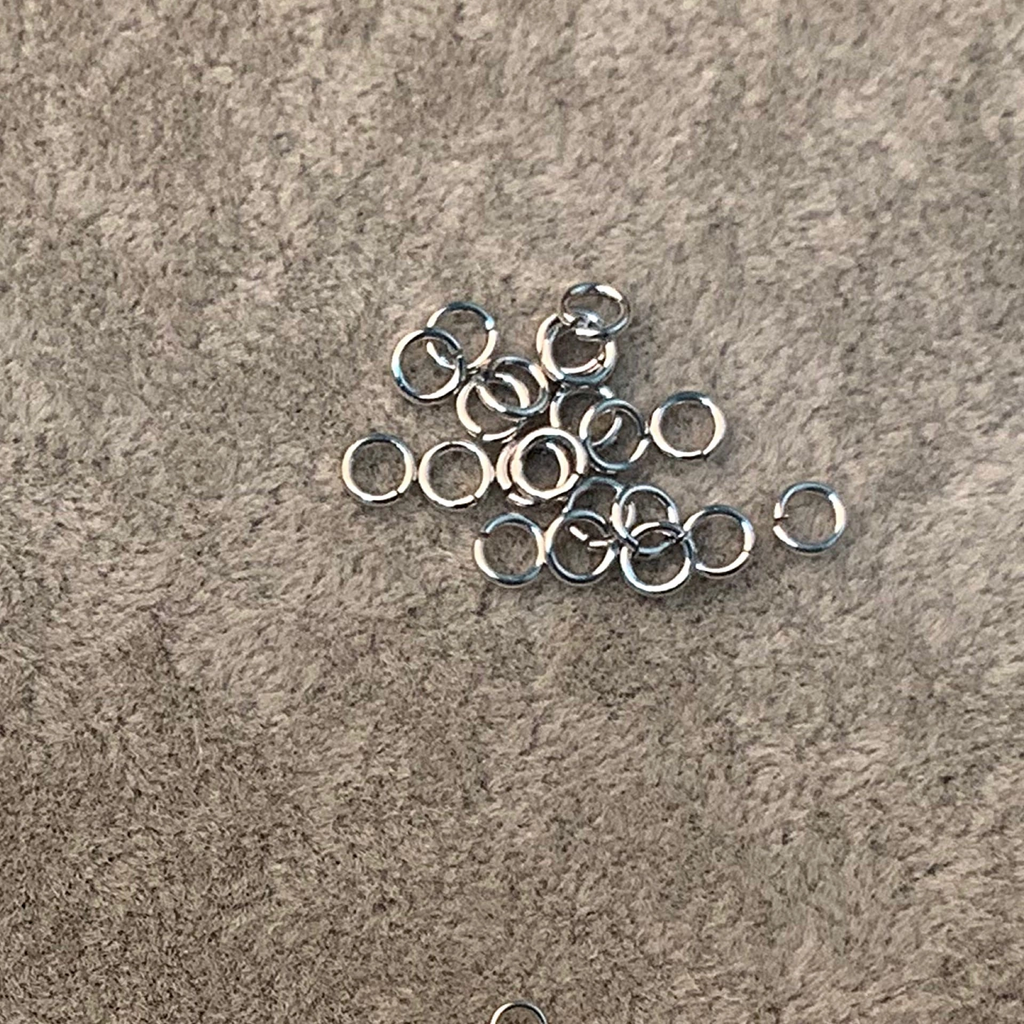 Кольца родий 4 мм крепкие