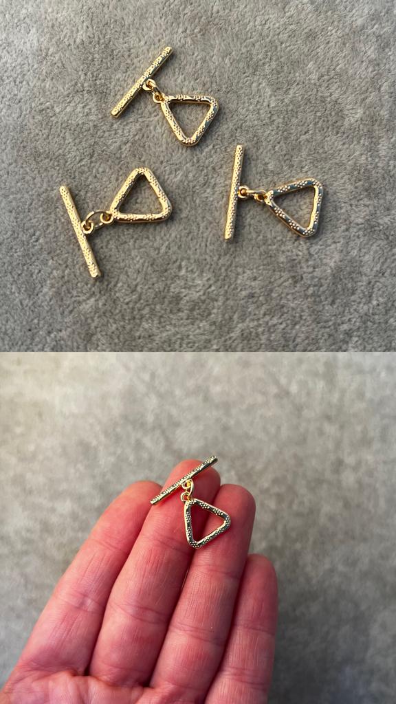 Тогл с позолотой