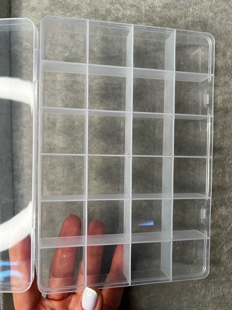 Органайзер для хранения разных деталей