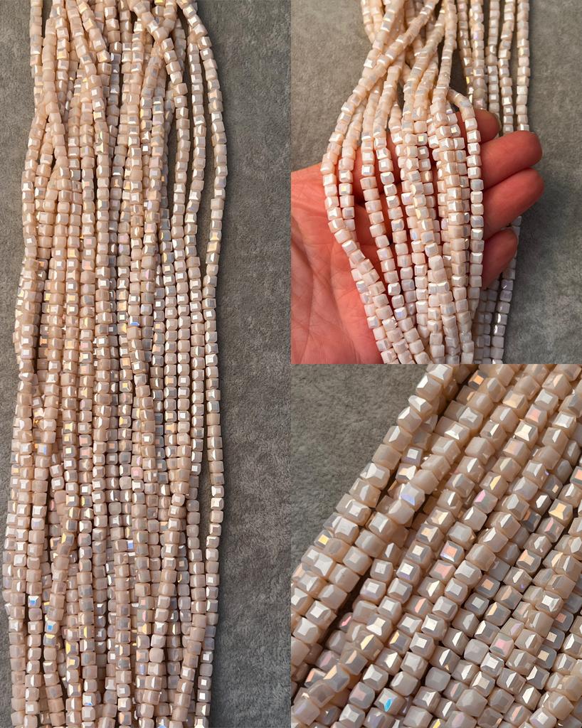 Хрусталь кубик кремовый 5 мм