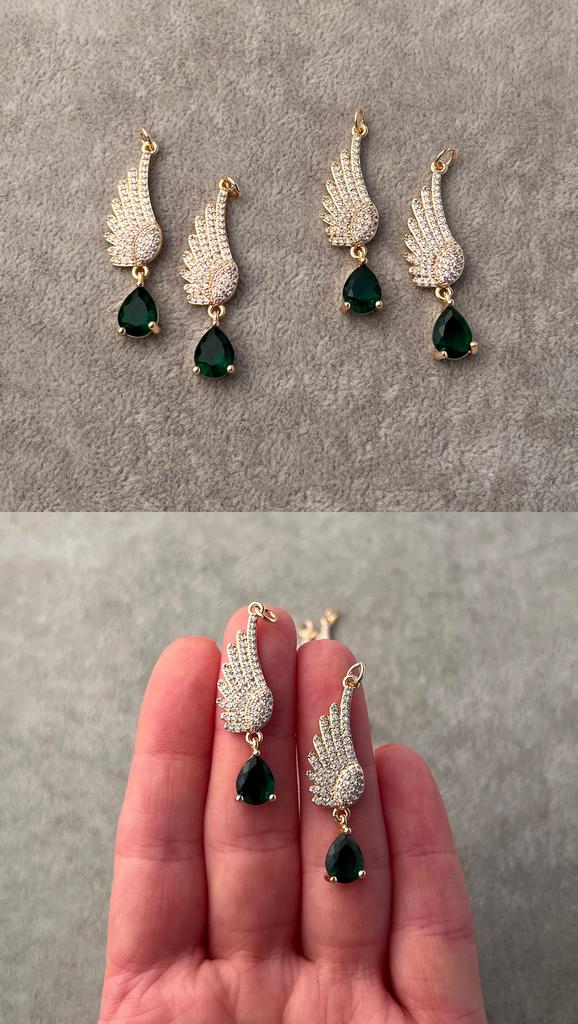 Подвеска с позолотой и фианитами 37 мм