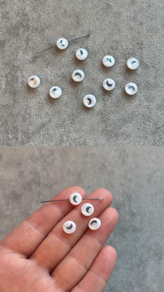 Бусина из перламутра "полумесяц" 8 мм